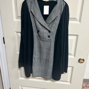 Bebonnie Ladies size 3x Black Checkered button Sweater
